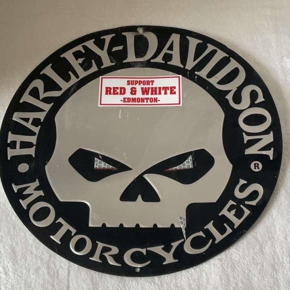 Harley-Davidson Black and Silver Skull Art & Decals Wall Decor